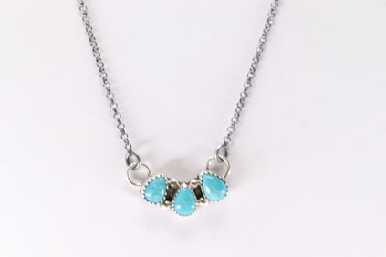 Native America Navajo Sterling Silver Kingman Turquoise Necklace By M.R.