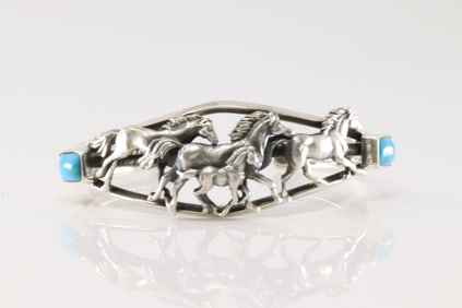 Native America Navajo Sterling Silver Horse Turquoise Bracelet Cuff By Bobby Platero.