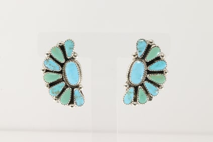 Native America Navajo Sterling Silver Kingman Turquoise Post Earring's By Alicia Wilson.