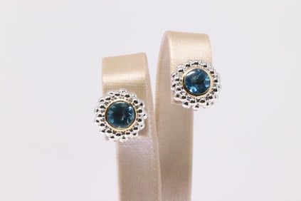 Blue Topaz Stud Earring 14Kt.