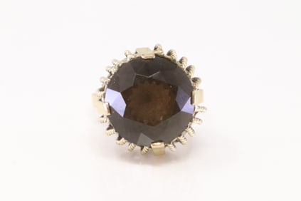 14Kt Yellow Gold Vintage Smoky Quartez Ring.