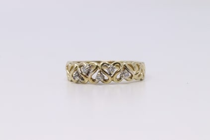 Ladies Diamond Heart Ring