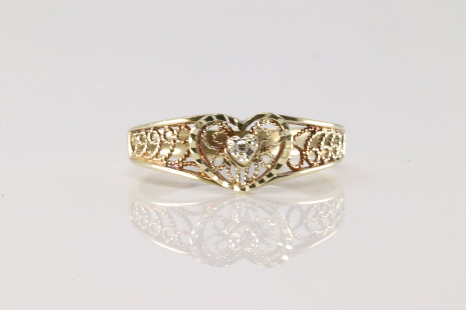 Diamond Heart Ring 10Kt. (1 of 4)