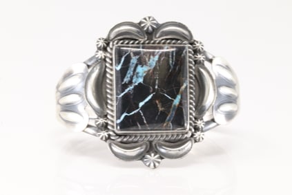 Native America Navajo Sterling Silver Black Jack Turquoise Bracelet Cuff By Ray Delgarito.