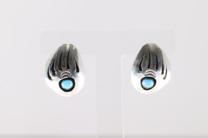 Native America Navajo Sterling Silver Bear Paw Turquoise Post Earring's By Ervin Begay.