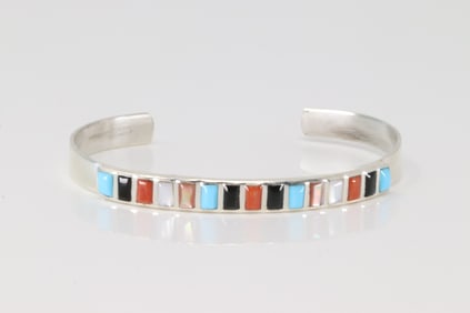 Native America Navajo Sterling Silver Multi-Color Stone Bracelet Cuff.