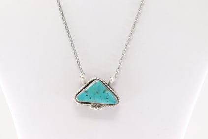 Native America Navajo Sterling Silver Kingman Turquoise Necklace By Augustine Largo.