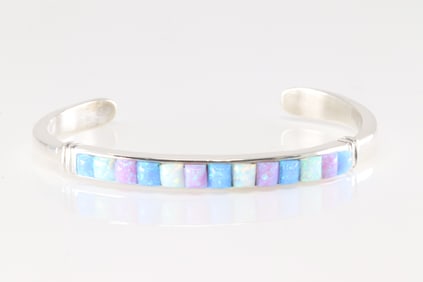 Native America Navajo Sterling Silver Synthetic Multi-Color Opal Stone Bracelet.