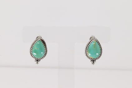 Native America Navajo Sterling Silver Kingman Turquoise Post Earring's By Theresa Smith.