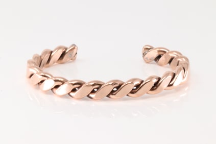 Native America Navajo Copper Bracelet Cuff By Elaine Tahe.