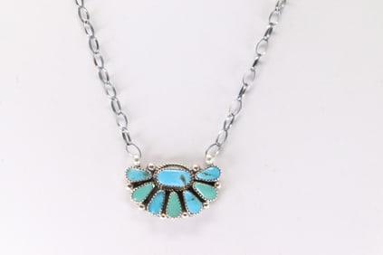 Native America Navajo Sterling Silver Kingman Turquoise Necklace By Alicia Wilson.