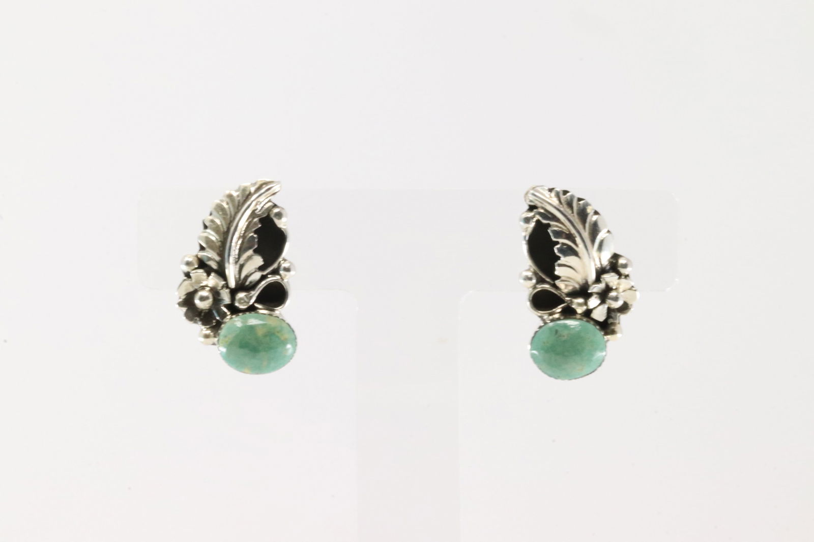 Native America Navajo Sterling Silver Turquoise Leaf Post Earring's By Gilbert Smith. (1 of 3)