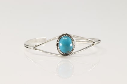 Native America Navajo Sterling Silver Turquoise Bracelet Cuff By Sadie Jim.