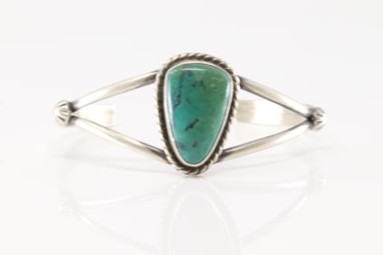 Native America Navajo Sterling Silver Turquoise Bracelet Cuff By Augustine Largo.