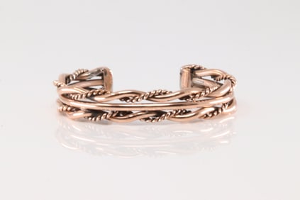 Native America Navajo Copper Bracelet Cuff By Elaine Tahe.