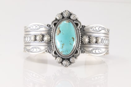 Native America Navajo Sterling Silver Kingman Turquoise Bracelet Cuff By Benie Ramon.