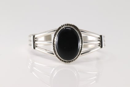 Native America Navajo Sterling Silver Black Onyx Bracelet Cuff By S.E.