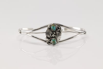 Native America Navajo Sterling Silver Turquoise Bracelet Cuff By Harris Largo.