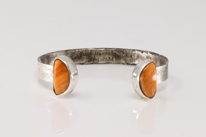 Native America Zuni Sterling Silver Spiny Oyster Bracelet Cuff By Jude Candelaria.