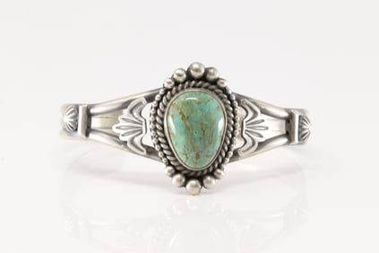 Native America Navajo Sterling Silver Kingman Turquoise Bracelet Cuff By Mike Caladito.