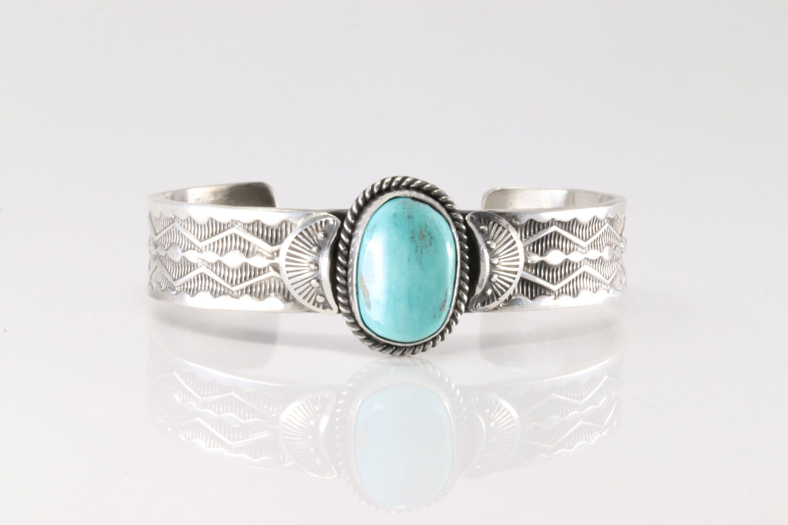Native America Navajo Sterling Silver Kingman Turquoise Bracelet Cuff By Sunshine Reeves. (1 of 4)