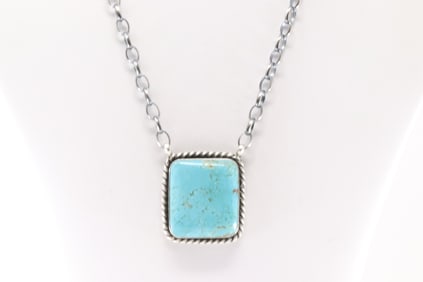 Native America Navajo Sterling Silver Number 8 Turquoise Necklace By Augustine Largo.