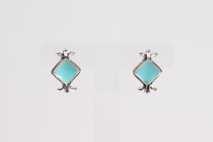 Native America Navajo Sterling Silver Turquoise Post Earring's By Louise Joe.