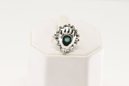 Native America Navajo Sterling Silver Pbear Paw Turquoise Ring By Betty Hawthorne.