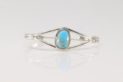 Native American Navajo Sterling Silver Turquoise Bracelet Cuff.