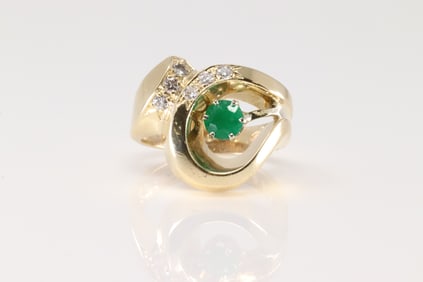 Emerald & Diamond Ring 14Kt.