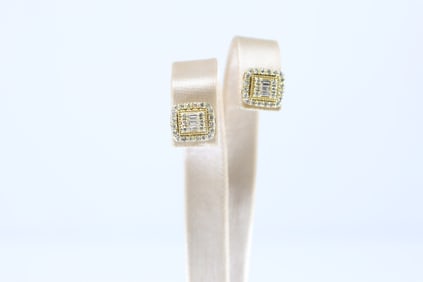 Y/G Diamond Stud Earring