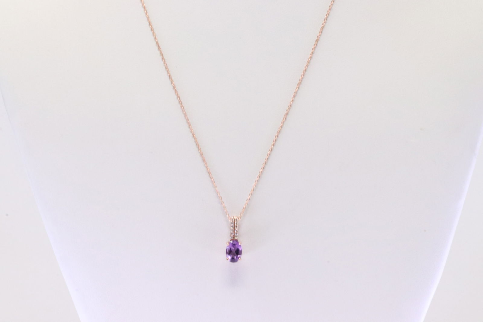 Amethyst & Diamond Pendant / Necklace 10Kt. (1 of 4)