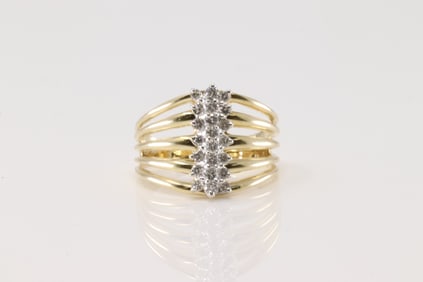 Elegant Diamond Ring 14Kt.