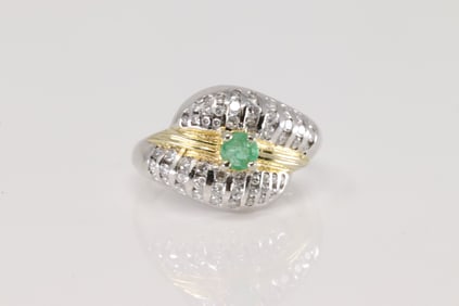 Emerald & Diamond Ring 14Kt.