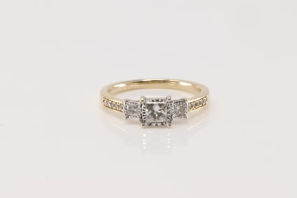 Engagement Diamond Ring 10Kt.