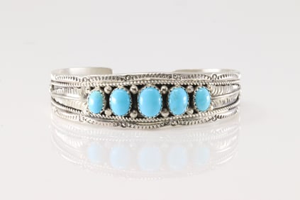 Native America Navajo Sterling Silver Turquoise Bracelet Cuff BY Betty Begaye.