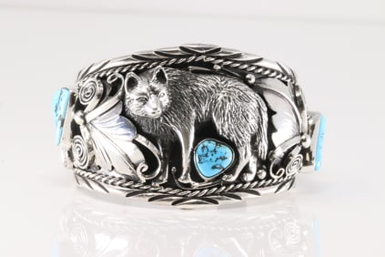 Native America Navajo Sterling Silver Turquoise Bracelet Wolf Casted Cuff By Thomas Yazzie.