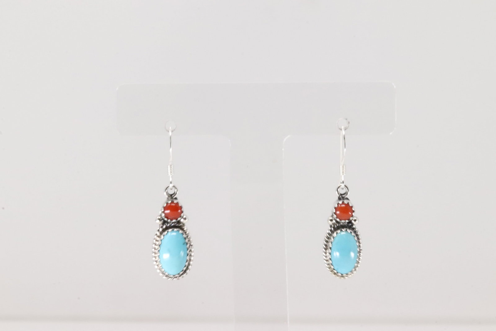 Native America Navajo Sterling Silver Coral & Turquoise Dangling Earring's By Gary Shorty.: Thisis a Native America Navajo Sterling Silver Coral & Turquoise Dangling Earring's By Gary Shorty.