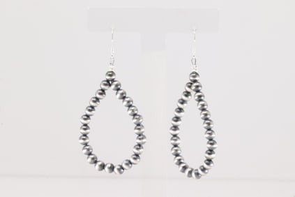 Native America Navajo Sterling Silver Pearl Beaded Dangling Earring's By Isabelle John.
