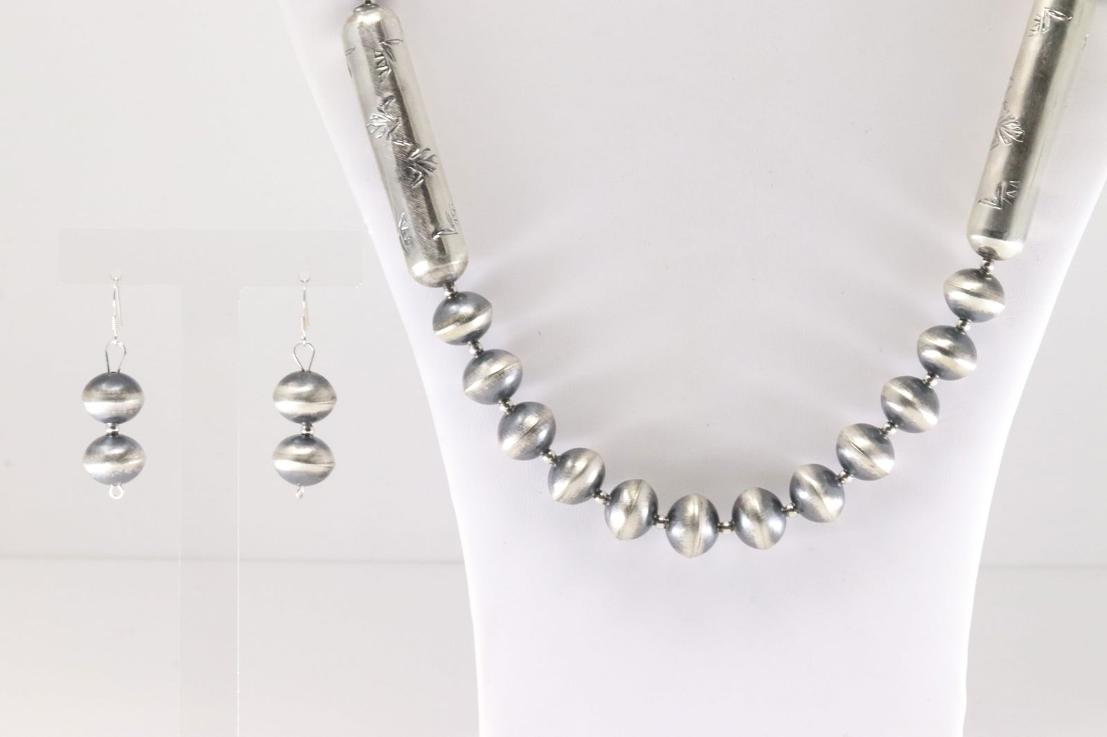 Native America Navajo Sterling Silver Pearl Beaded Necklace & Dangling Earring's By Sharon Cooley. (1 of 5)