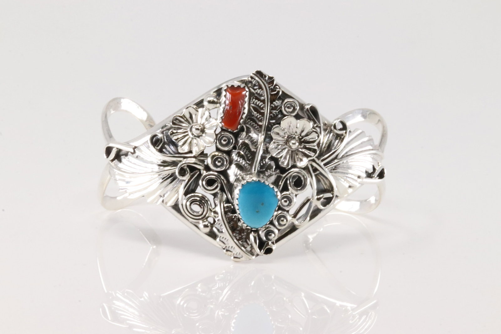 Native America Navajo Sterling Silver Coral & Turquoise Bracelet Cuff By Harry B. Yazzie.: This is a Native America Navajo Sterling Silver Coral & Turquoise Bracelet Cuff By Harry B. Yazzie.