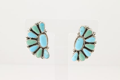 Native America Navajo Sterling Silver Kingman Turquoise Post Earring's By Alicia Wilson.