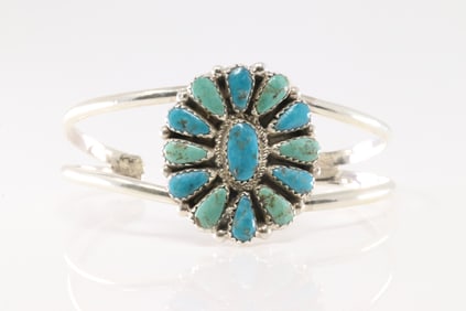 Native America Navajo Sterling Silver Kingman Turquoise Bracelet Cuff By Alicia Wilson.