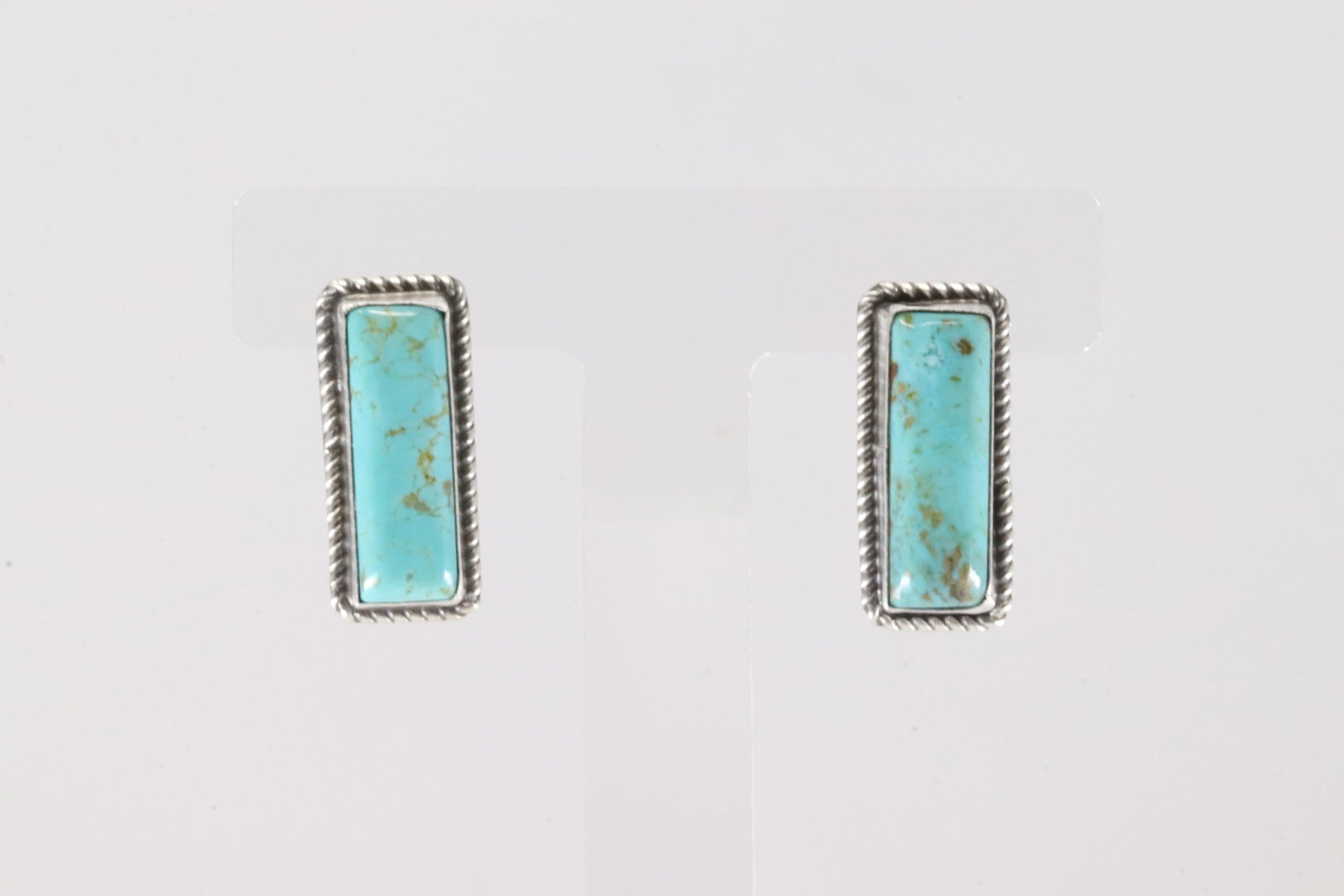 Native America Navajo Sterling Silver Kingman Turquoise Post Earring's By Judith Dixon.: This is Native America Navajo Sterling Silver Kingman Turquoise Post Earring's By Judith Dixon.
