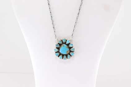 Native America Navajo Sterling Silver Kingman Turquoise Necklace By Geraldine James.
