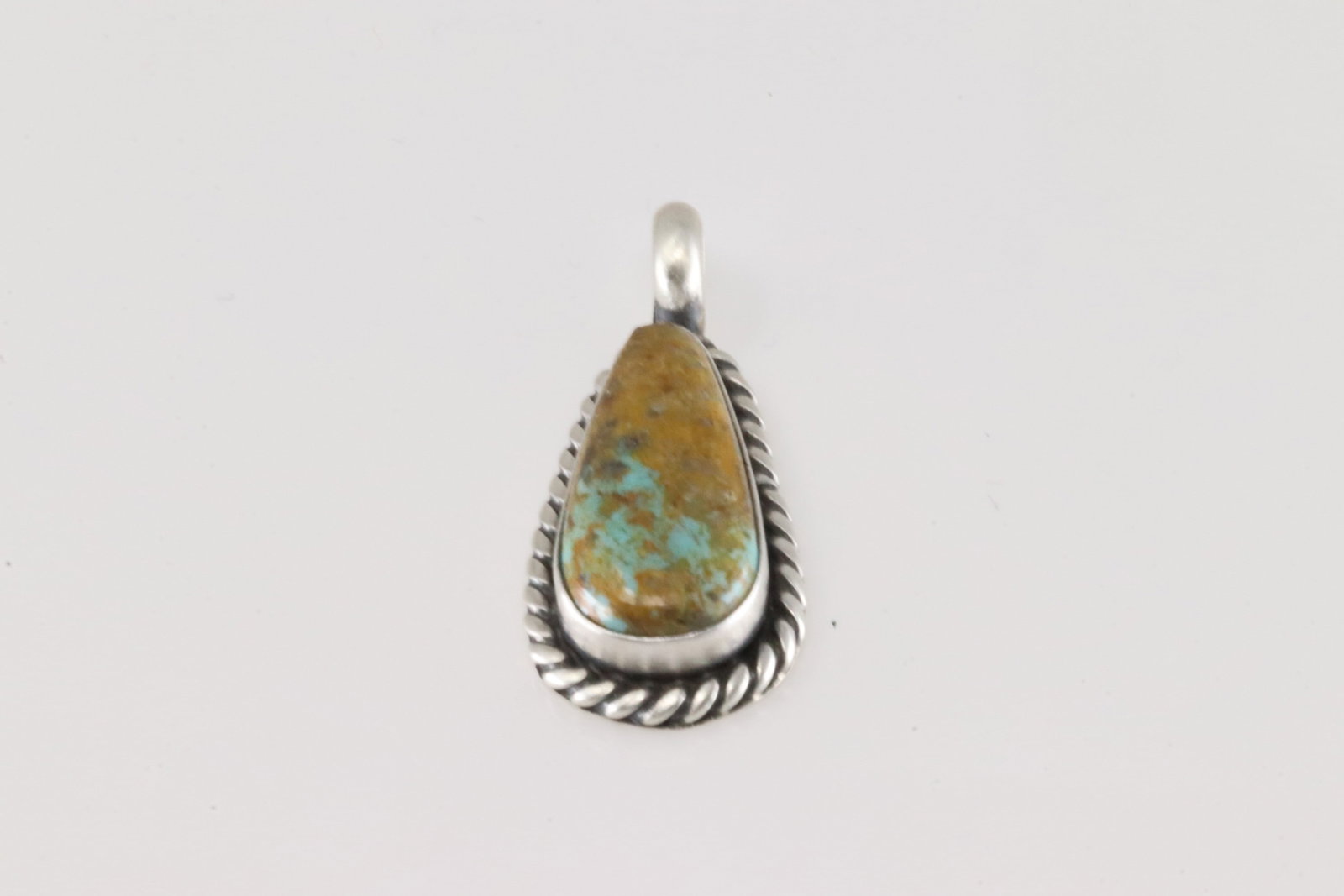 Native America Navajo Sterling Silver Kingman Turquoise Pendant By Johnny Dixon.: This is a Native America Navajo Sterling Silver Kingman Turquoise Pendant By Johnny Dixon.