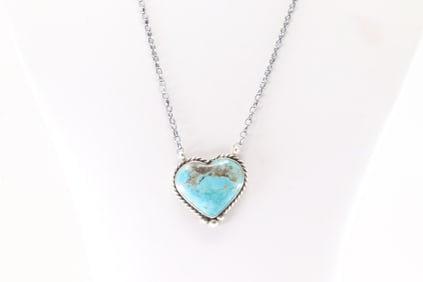 Native America Navajo Sterling Silver Kingman Turquoise Heart necklace By Johnny Dixon.