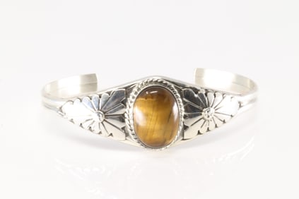 Native America Navajo Sterling Silver Eye Taiger Bracelet Cuff By Reene Yazzie.