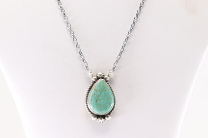 Native America Navajo Sterling Silver Kingman Turquoise Necklace By Augustine Largo.