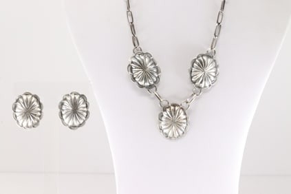 Native America Navajo Sterling Silver Conch Necklace & Earring's Set By Joan Begay.